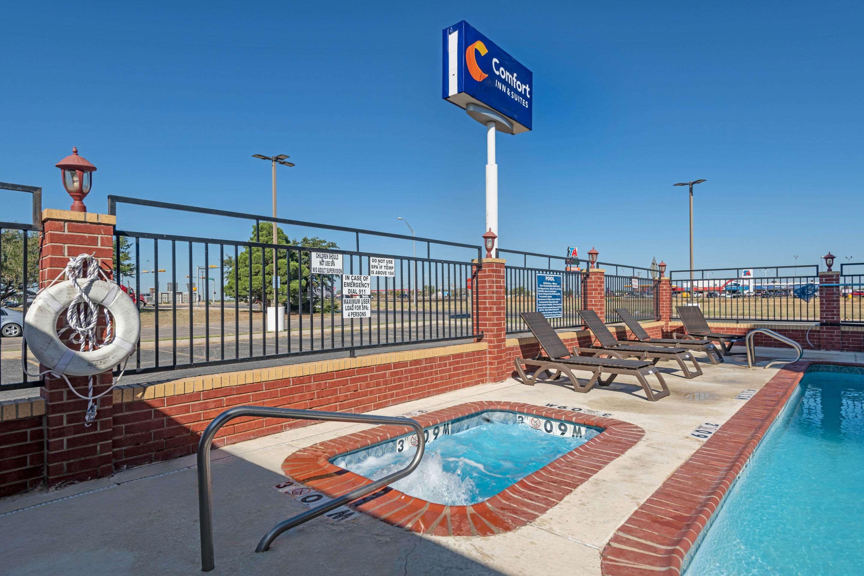 Comfort Inn & Suites Big Spring Exterior photo