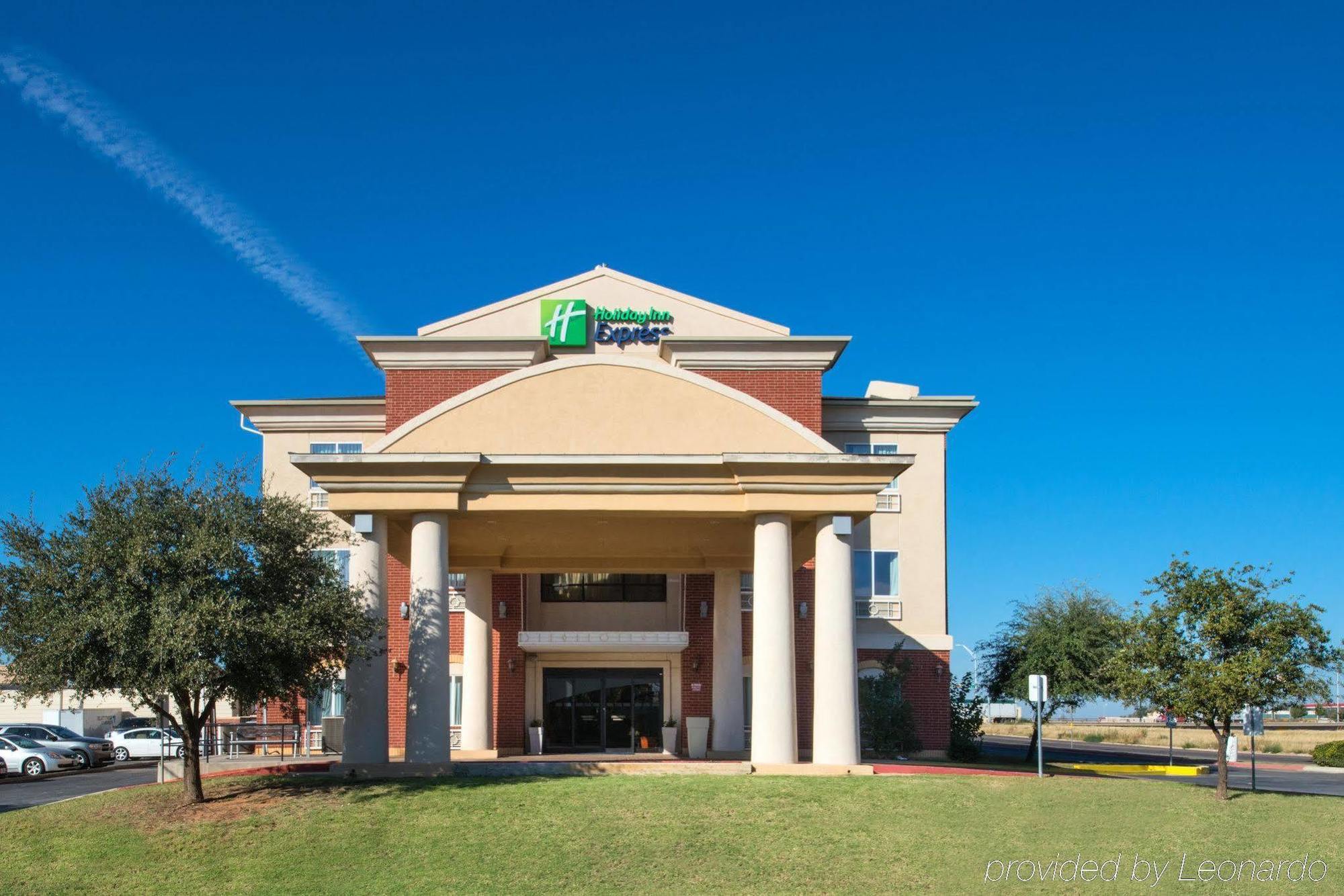 Comfort Inn & Suites Big Spring Exterior photo